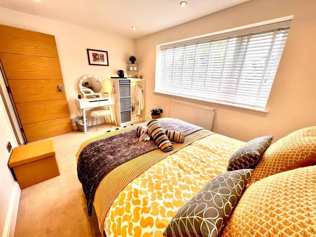 The Duplex Margate With Deck & Living Space Air Conditioning エクステリア 写真